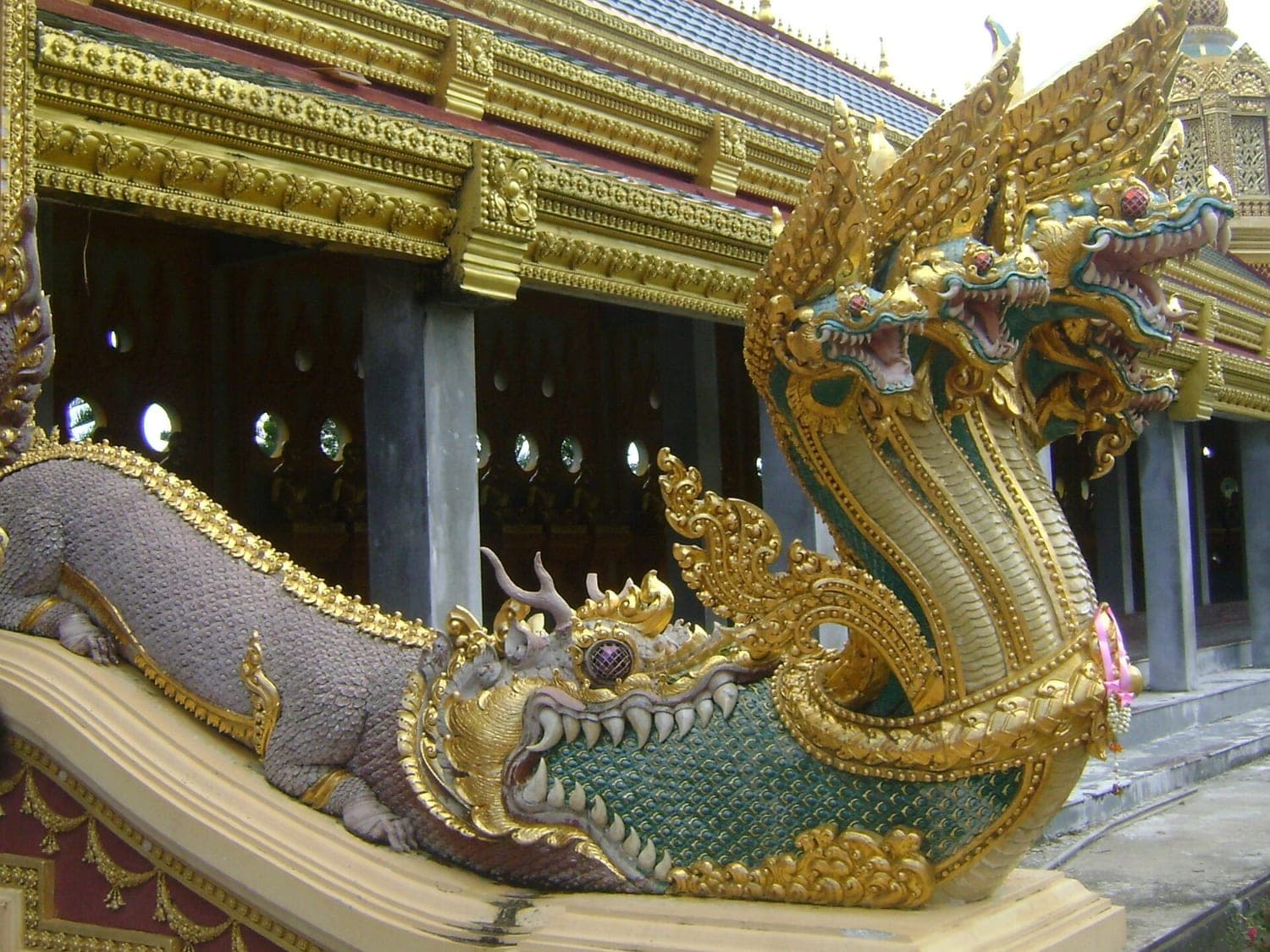พระมหาเจดีย์ชัยมงคล