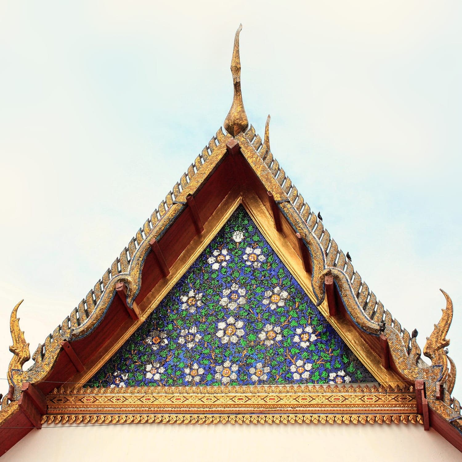 ตลาดน้ำอัมพวา