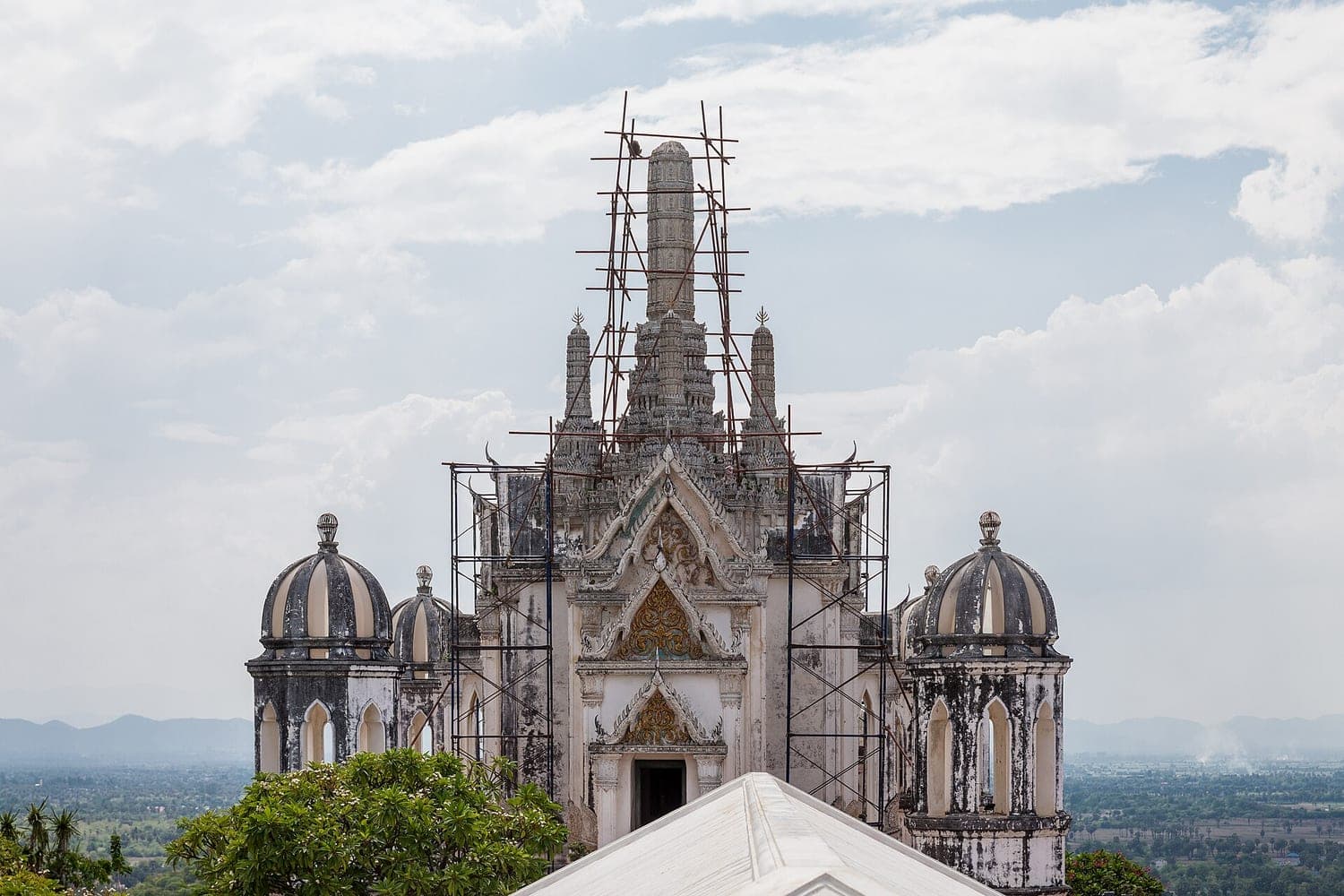 สถานที่ท่องเที่ยวในเพชรบุรี