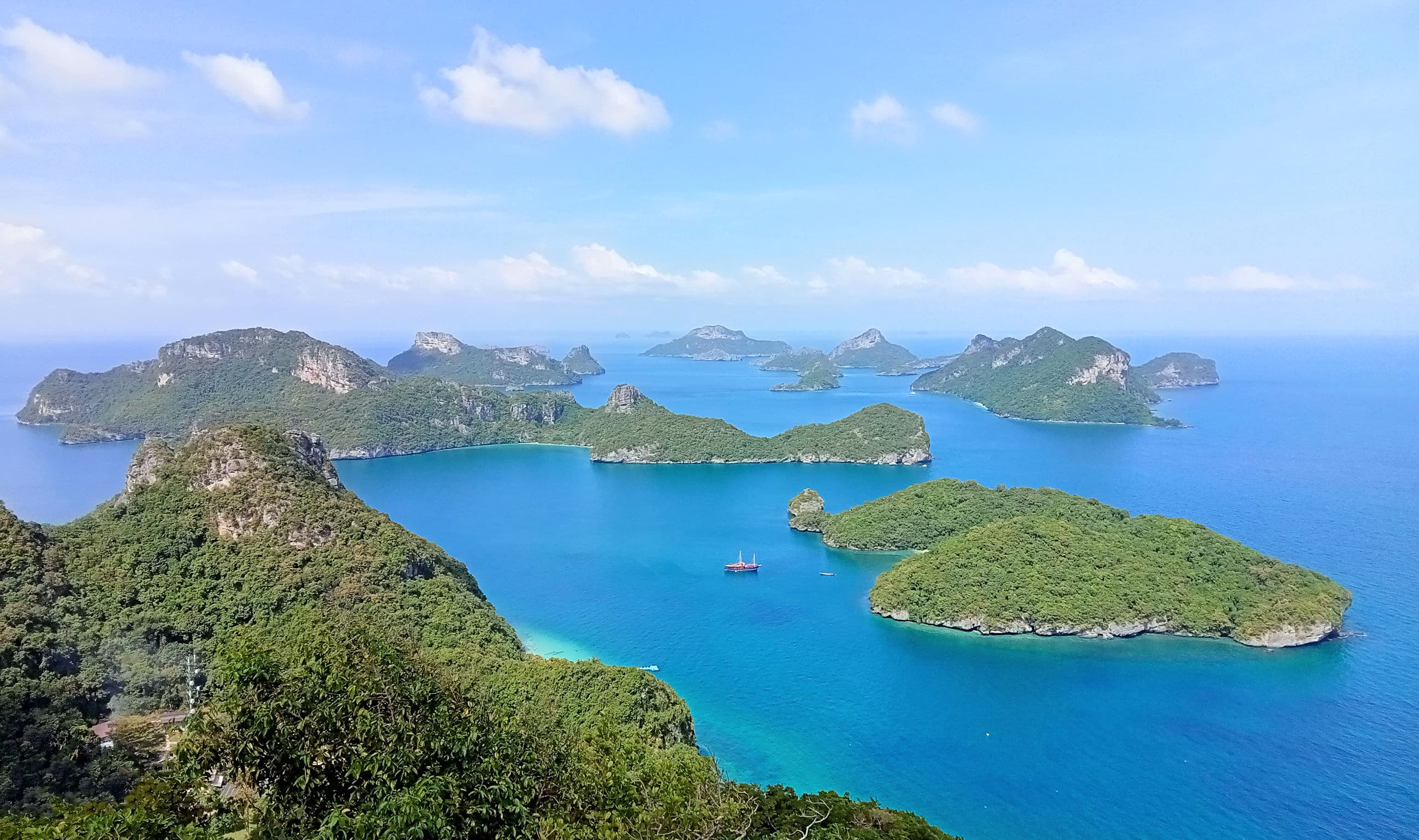 ทัวร์หมู่เกาะอ่างทอง โดยเรือสปีดโบ๊ท